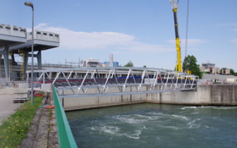 Une passerelle transfrontalière au-dessus du Rhin