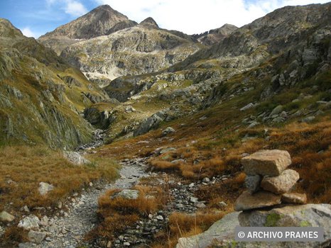 ENTREPYR-II  -  Emploi de Nouvelles Technologies dans les Refuges des Pyrénées