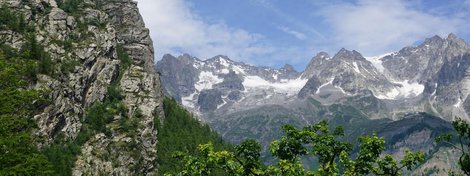 FEAST -  Formation, Éducation et Aménagement des Synergies Territoriales